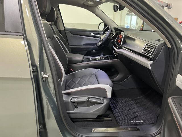 2026 Volkswagen Atlas Peak Edition 4Motion