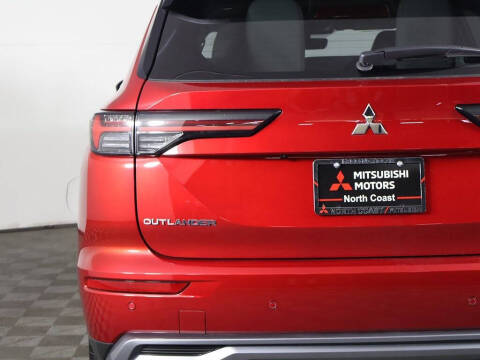 2025 Mitsubishi Outlander SE