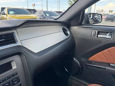 2014 Ford Mustang V6 Premium