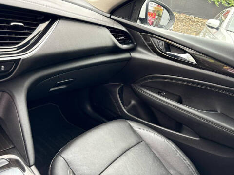 2018 Buick Regal Sportback Essence