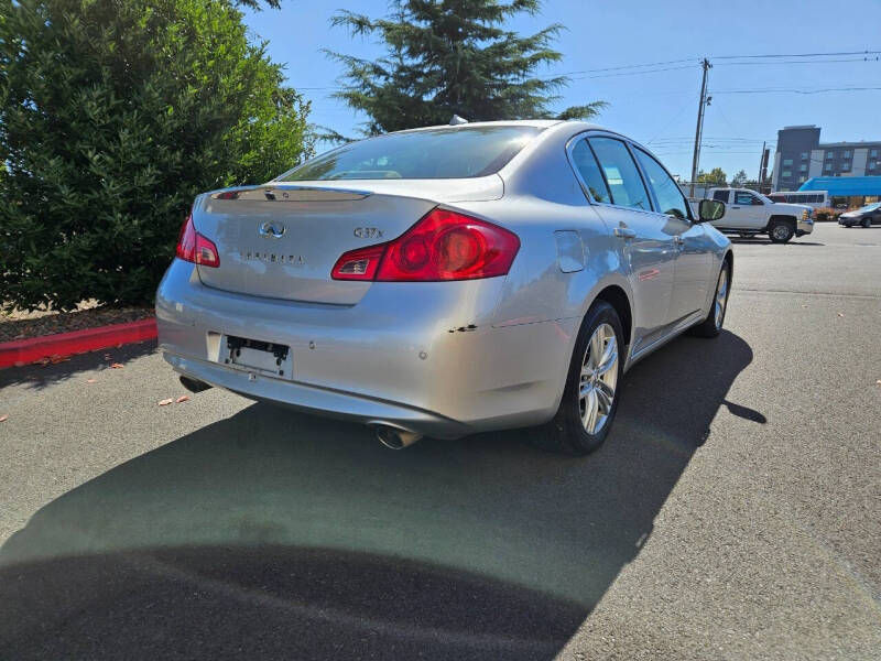2013 Infiniti G37 Sedan x