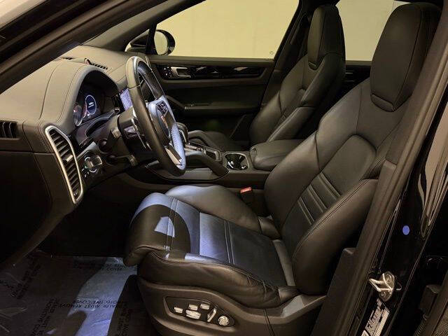 2019 Porsche Cayenne S