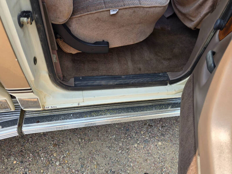 1992 Ford F-350 XLT Lariat