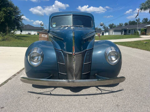 1940 Ford Deluxe
