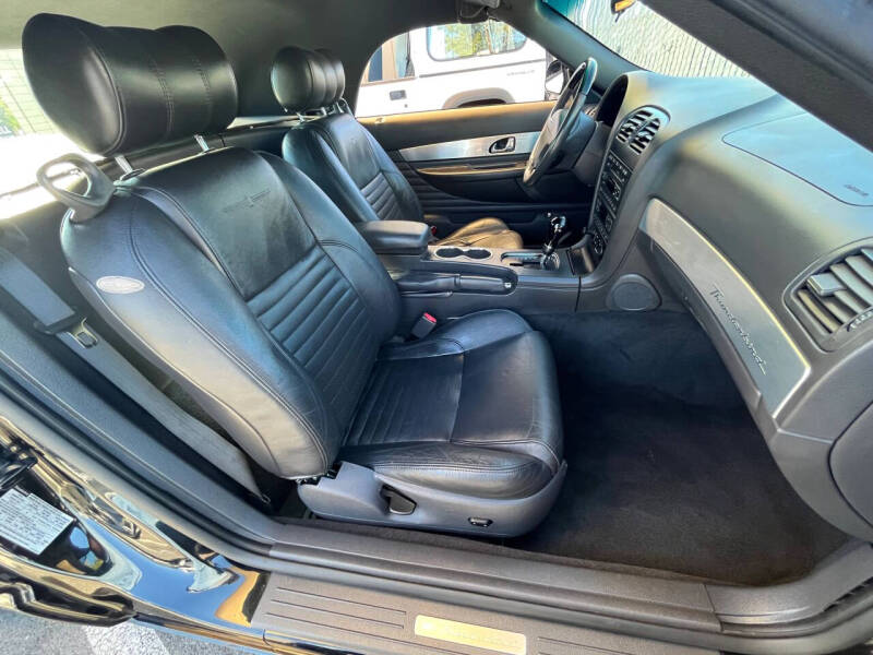 2002 Ford Thunderbird Deluxe