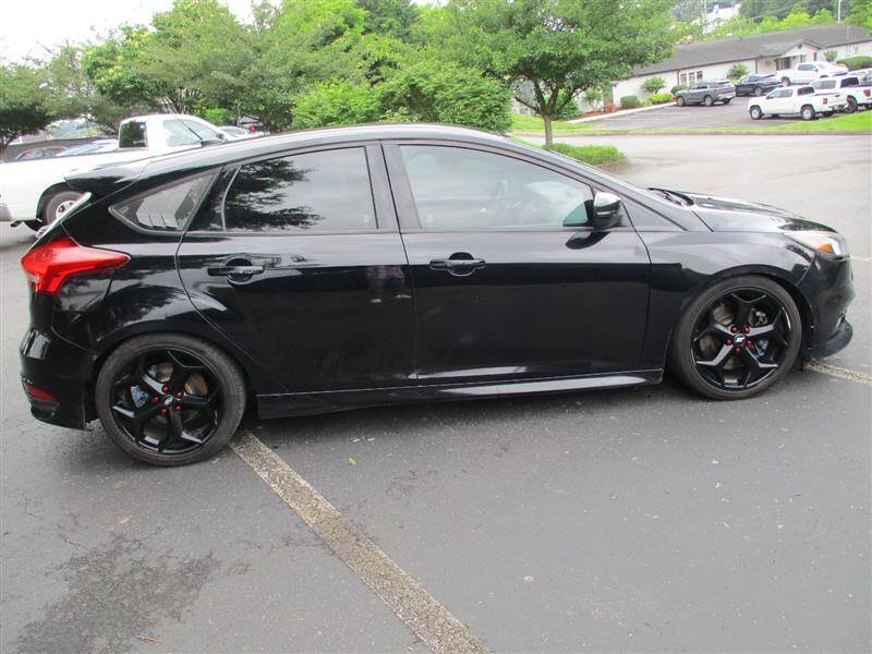 2016 Ford Focus ST