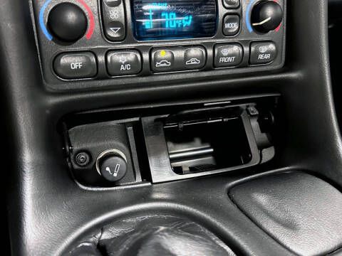 2004 Chevrolet Corvette