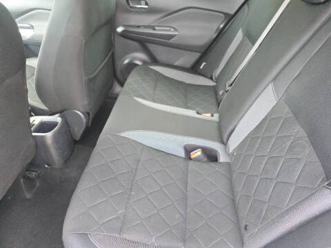 2020 Nissan Kicks SV