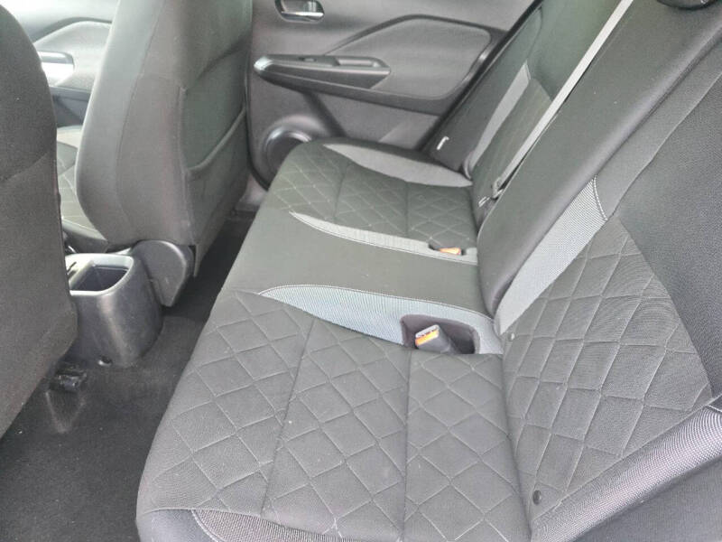 2020 Nissan Kicks SV