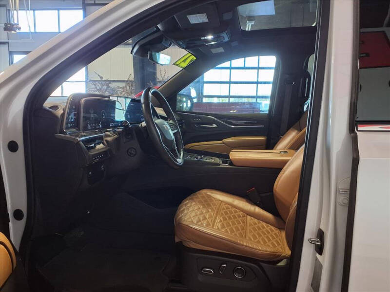 2021 Cadillac Escalade ESV Premium Luxury