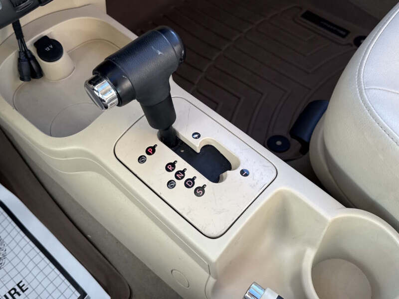 2010 Volkswagen New Beetle