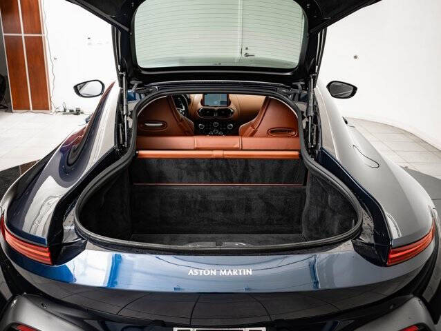 2020 Aston Martin Vantage