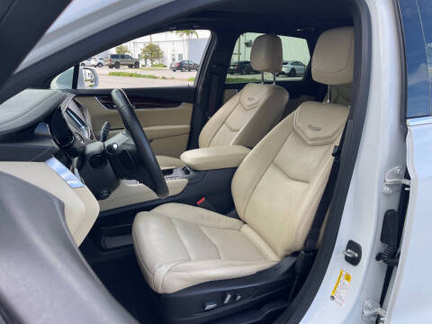 2018 Cadillac XT5 Luxury