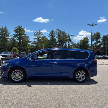 2019 Chrysler Pacifica Touring Plus