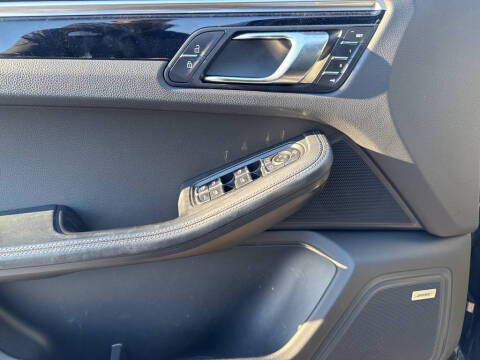 2019 Porsche Macan S