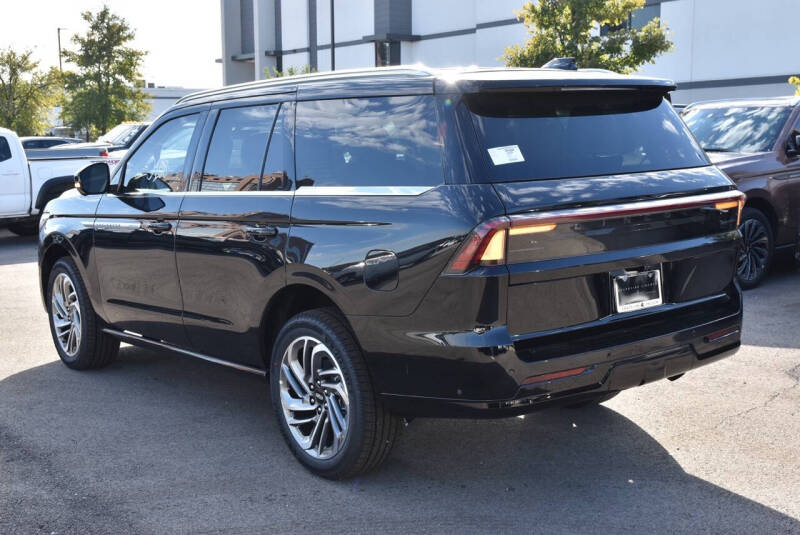 2025 Lincoln Navigator Reserve