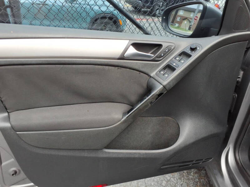 2011 Volkswagen Golf 2.5L