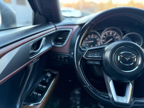 2017 Mazda CX-9 Signature