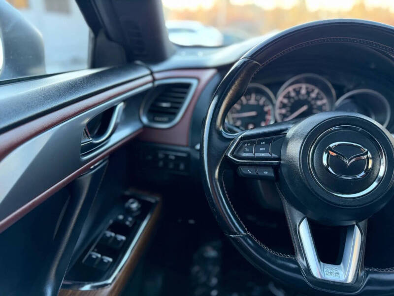 2017 Mazda CX-9 Signature