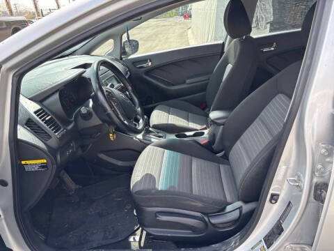 2016 Kia Forte5 EX