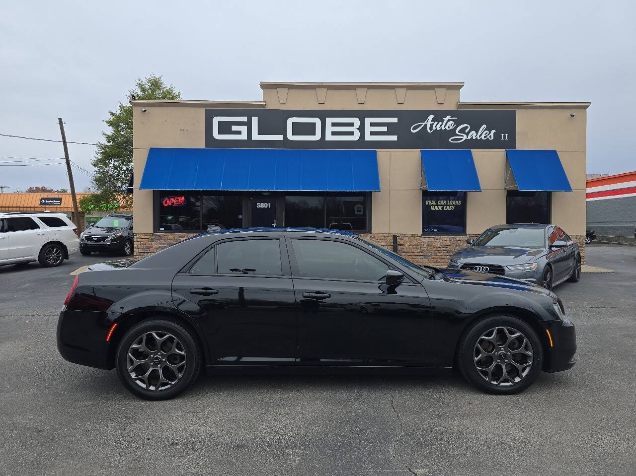 2018 Chrysler 300 for sale at GLOBE AUTO SALES in Louisville, KY