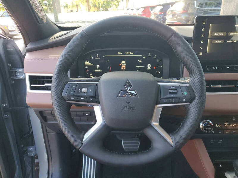 2026 Mitsubishi Outlander SEL