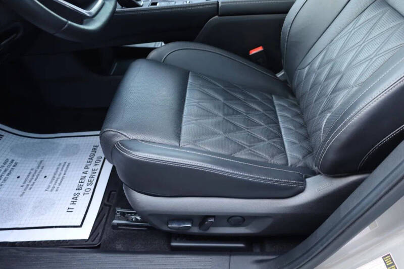 2022 Nissan Rogue Platinum