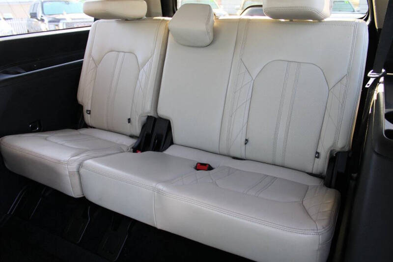 2020 Ford Expedition MAX Platinum