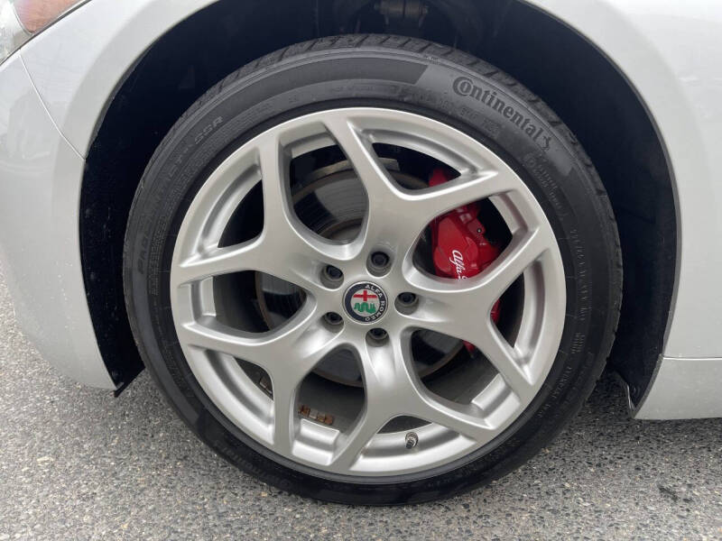 2021 Alfa Romeo Giulia Ti