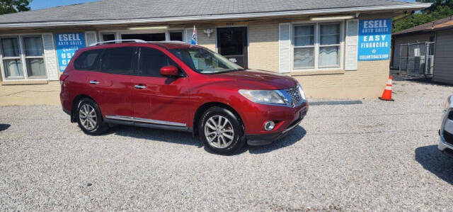 2015 Nissan Pathfinder for sale at ESELL AUTO SALES in Cahokia, IL