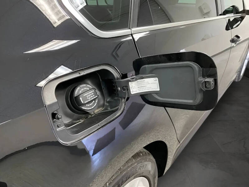 2018 Volkswagen Passat 2.0T SE