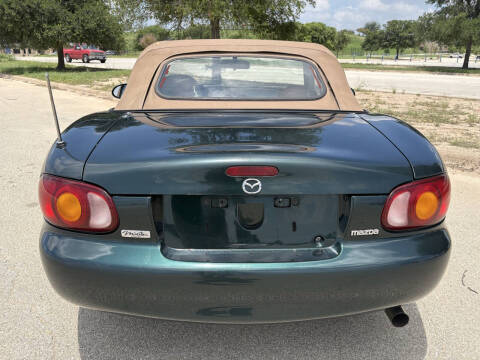 1999 Mazda MX-5 Miata