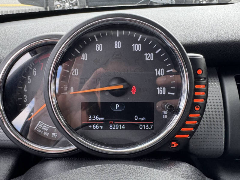 2017 MINI Hardtop 2 Door Cooper