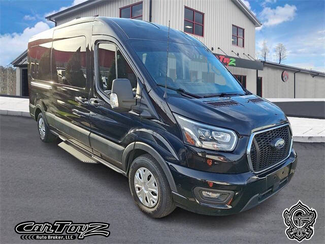2023 Ford Transit 350 XLT