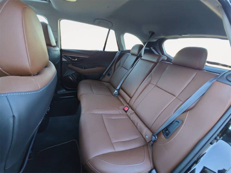 2022 Subaru Outback Touring XT