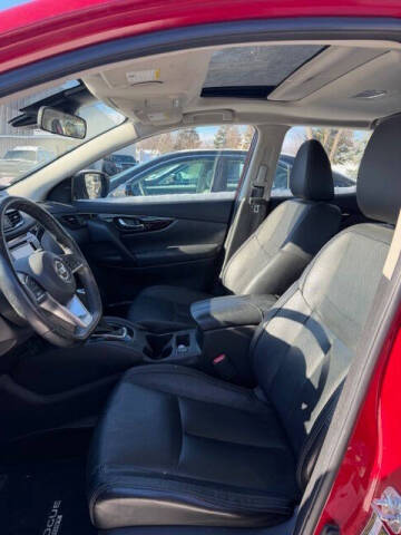 2017 Nissan Rogue Sport SL