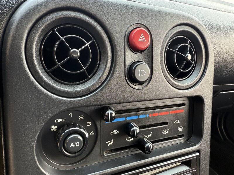 1990 Mazda MX-5 Miata