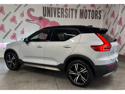 2021 Volvo XC40 T5 R-Design