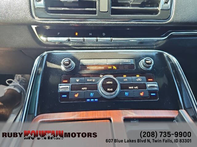 2021 Lincoln Navigator L Standard