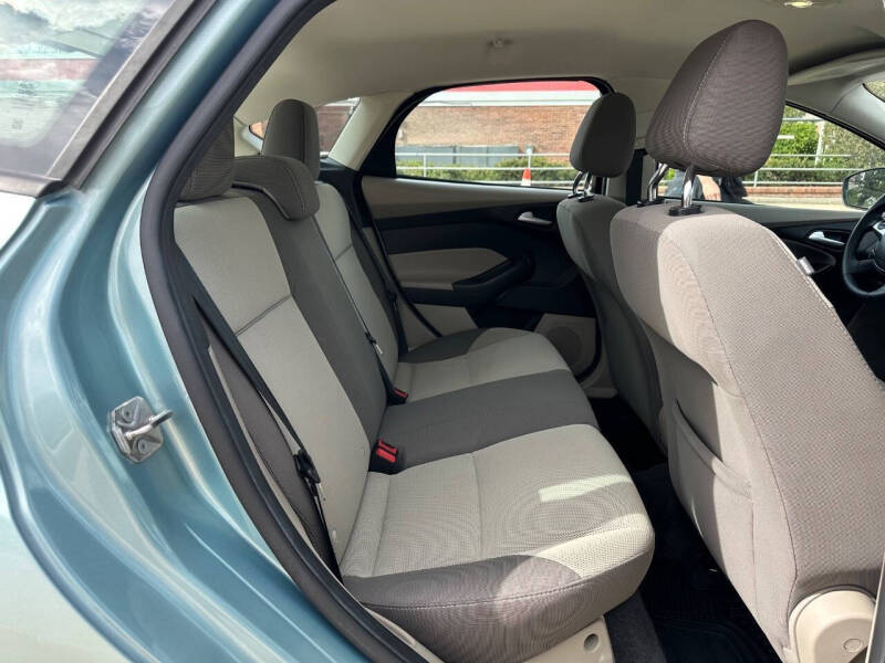 2012 Ford Focus SE
