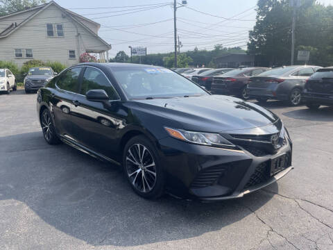 2018 Toyota Camry SE