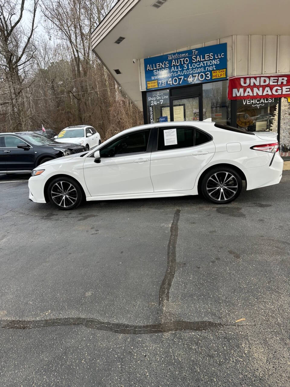 2020 Toyota Camry for sale at Michael Johnson @ Allens Auto Sales Hopkinsville in Hopkinsville, KY