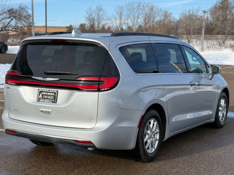 2022 Chrysler Pacifica Touring L