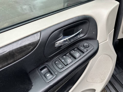 2017 Dodge Grand Caravan SE