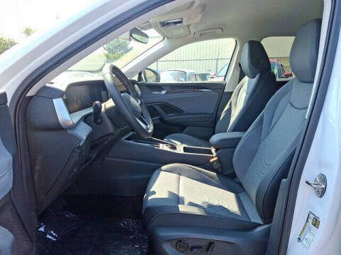 2025 Volkswagen Tiguan SE 4Motion