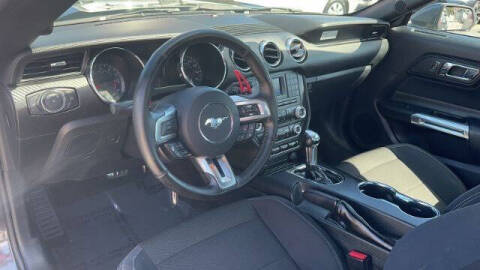 2015 Ford Mustang V6