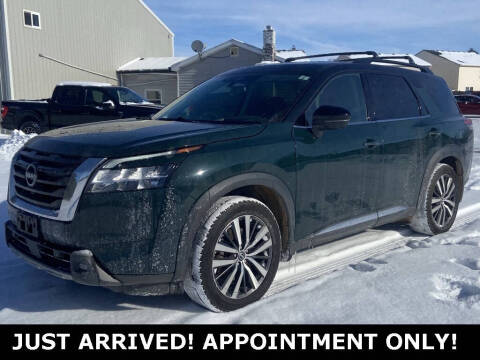 2022 Nissan Pathfinder Platinum