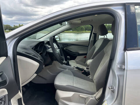 2012 Ford Focus SE