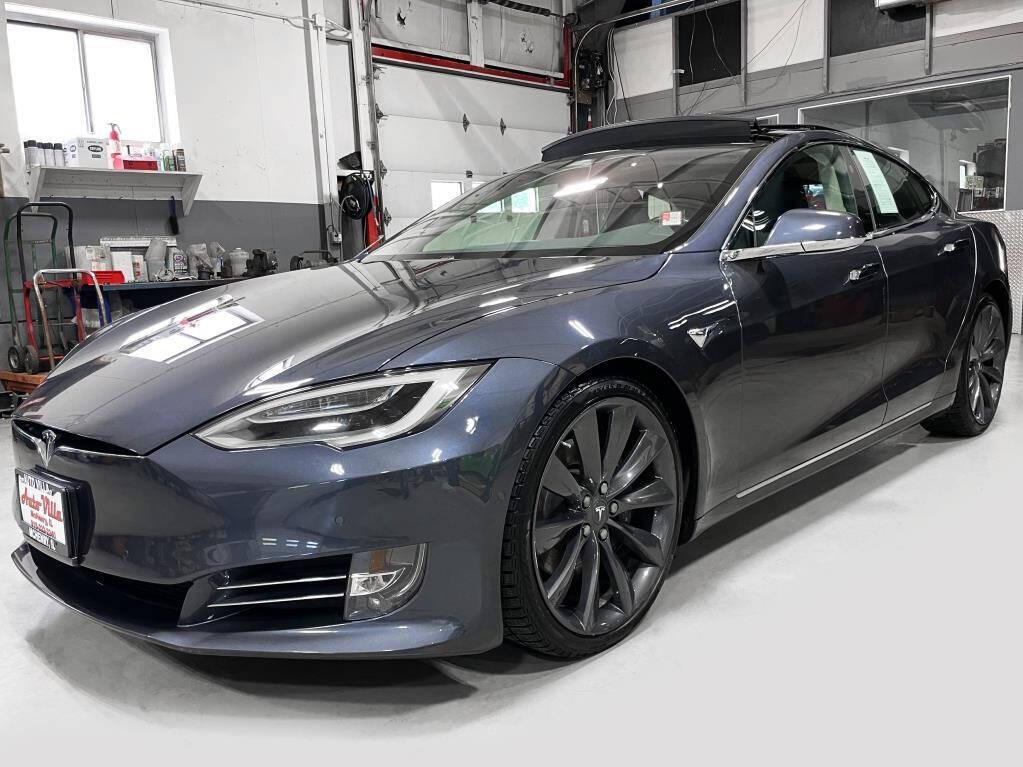 Silver 2016 Tesla Model S 75D AWD 75D 4dr Liftback (midyear release) 2