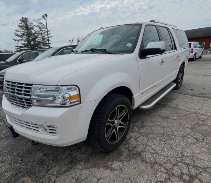 2011 Lincoln Navigator L